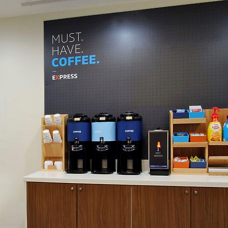 Holiday Inn Express - Plymouth By Ihg Eksteriør bilde