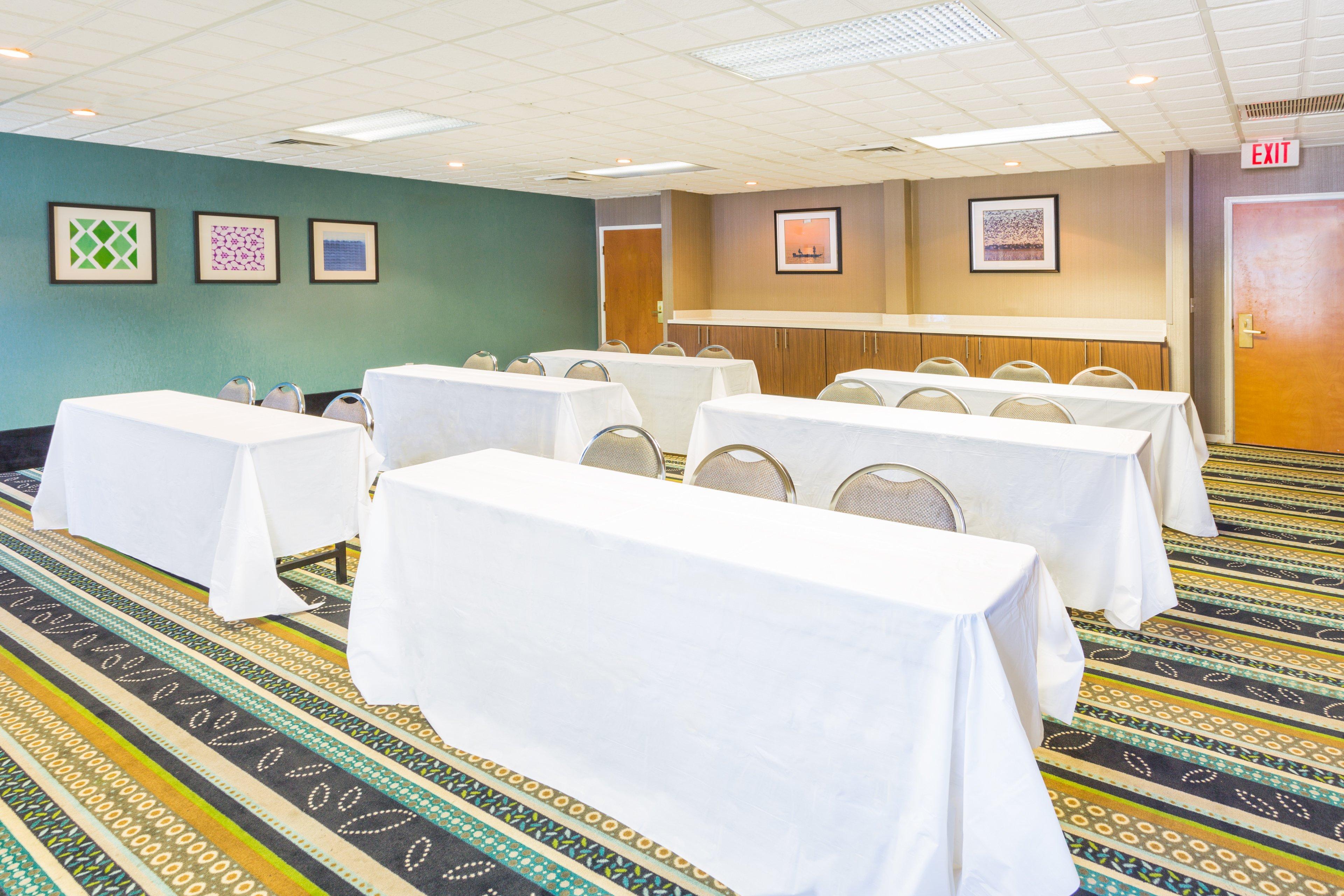 Holiday Inn Express - Plymouth By Ihg Eksteriør bilde