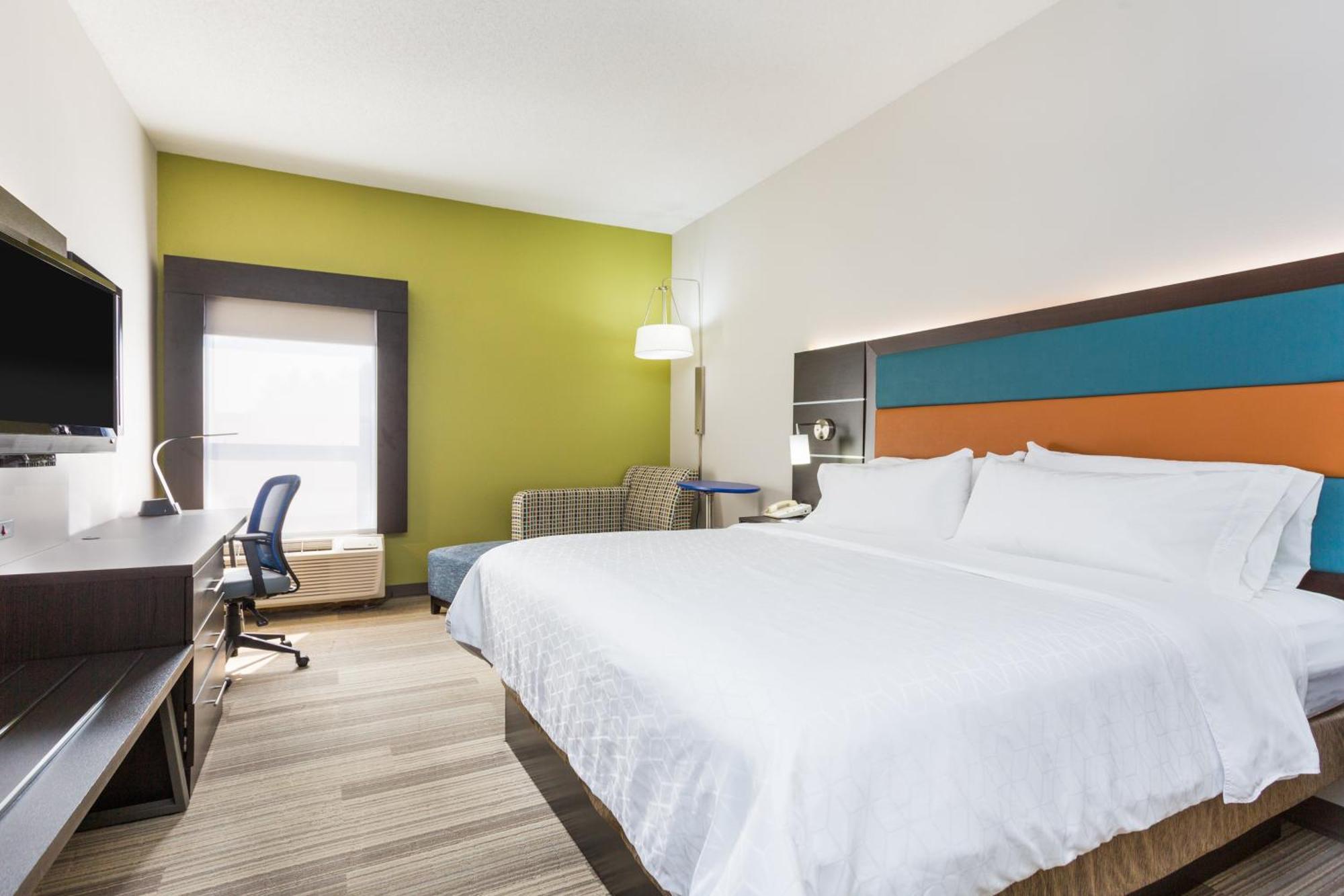 Holiday Inn Express - Plymouth By Ihg Eksteriør bilde