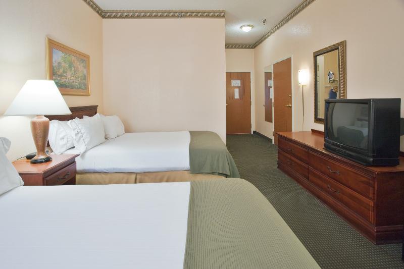 Holiday Inn Express - Plymouth By Ihg Eksteriør bilde