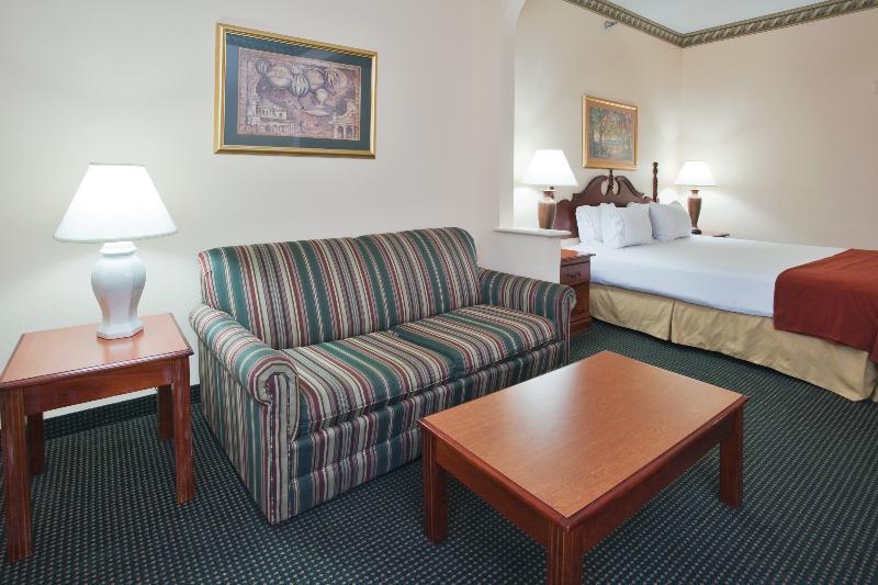 Holiday Inn Express - Plymouth By Ihg Eksteriør bilde